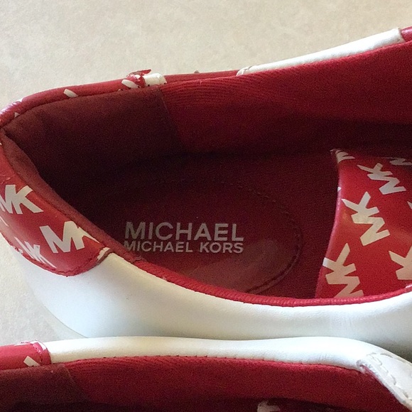 Michael Kors Poppy Logo Shoes size 6.5 - Picture 4 of 7